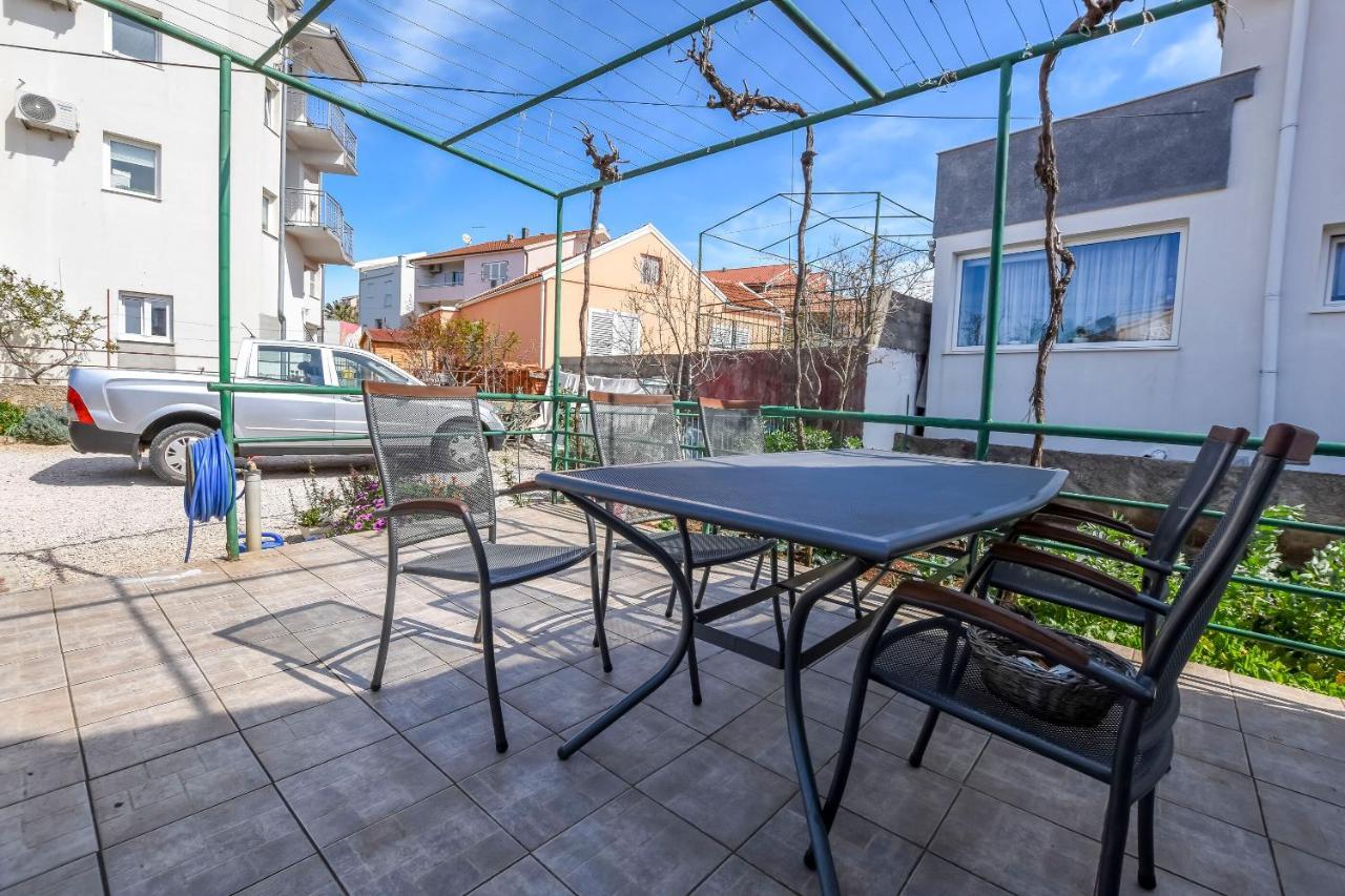Apartments Ercegovic Рогозница Экстерьер фото